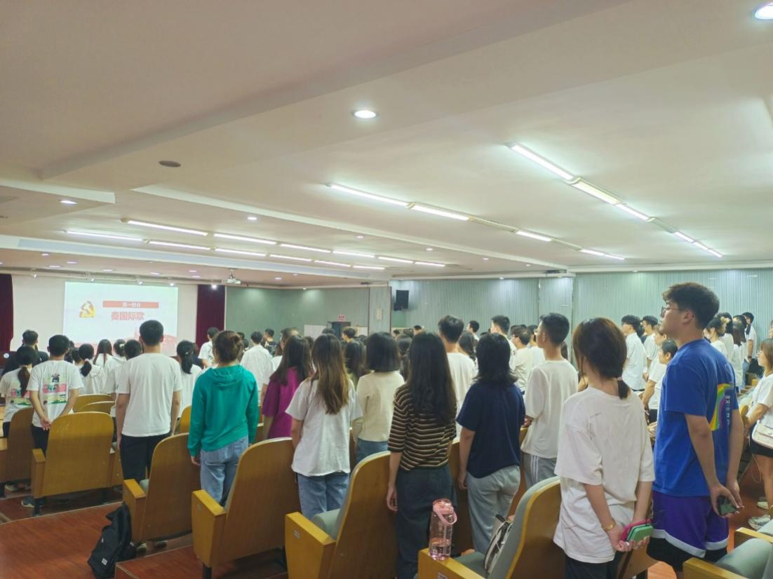 8de0c8046c084da0a9ebcd015c0c0c6d.jpg 8de0c8046c084da0a9ebcd015c0c0c6d.jpg