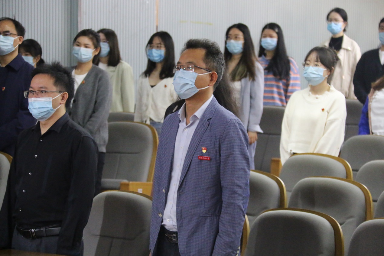 b5a225df5054444fb53b494f8deafdb3.jpg b5a225df5054444fb53b494f8deafdb3.jpg