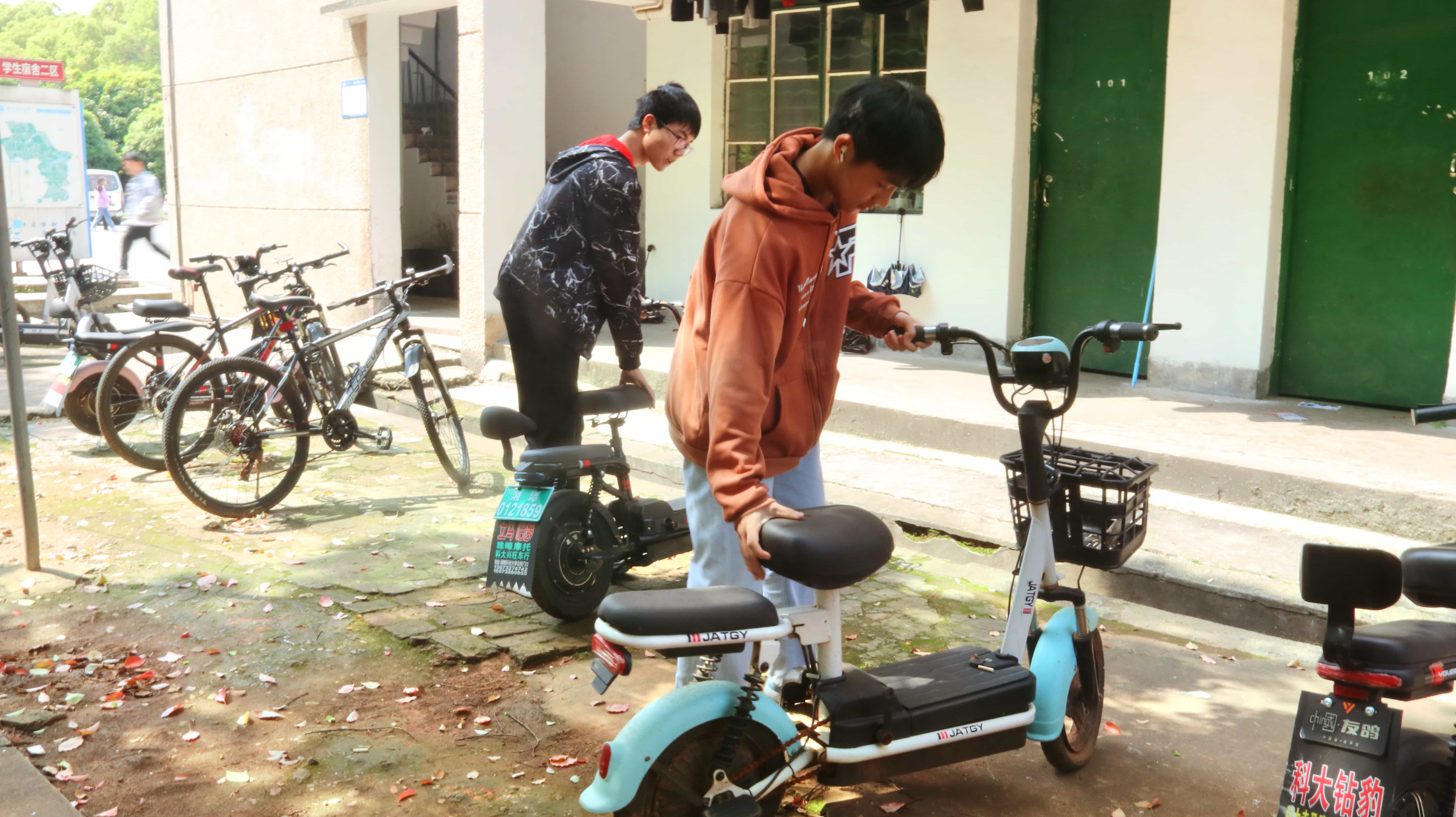 cd5208f3225b4daba2a21a3e9d603cd6.jpg cd5208f3225b4daba2a21a3e9d603cd6.jpg